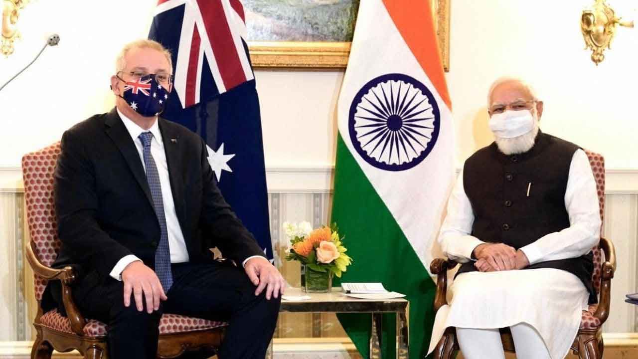 PM Modi Meets Australia's PM: দ্বিপাক্ষিক সম্পর্কে জোর, কোয়াড বৈঠকের আগেই স্কট মরিসনের সঙ্গে একান্ত আলোচনায় নমো