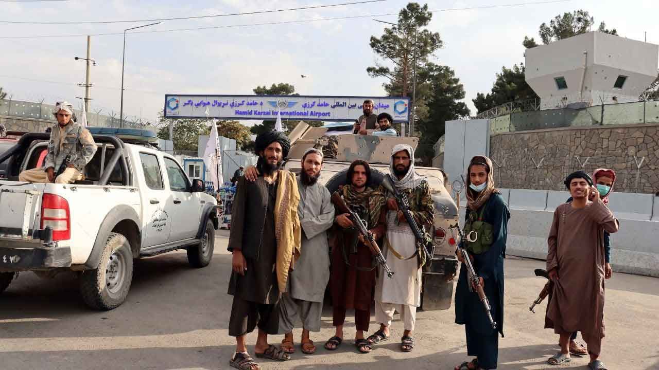 Taliban Regime: ঘুড়ি ওড়ানো থেকে দাড়ি কাটা! বিধি নিষেধের তালিকা ক্রমেই হচ্ছে লম্বা