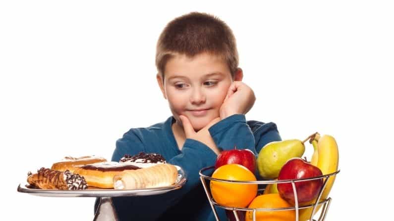 Child Nutrition Tips: করোনার তৃতীয় ঢেউ থেকে বাঁচাতে আপনার শিশুদের সঠিক ডায়েট প্ল্যান করবেন কীভাবে? Child Nutrition Tips: করোনার তৃতীয় ঢেউ থেকে বাঁচাতে আপনার শিশুদের সঠিক ডায়েট প্ল্যান করবেন কীভাবে?