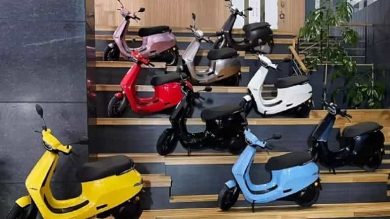 Ola Electric Scooter: বাড়িতে বসেই কীভাবে ওলার এই ইলেকট্রিক স্কুটারের ডেলিভারি পাবেন, জেনে নিন Ola Electric Scooter: বাড়িতে বসেই কীভাবে ওলার এই ইলেকট্রিক স্কুটারের ডেলিভারি পাবেন, জেনে নিন