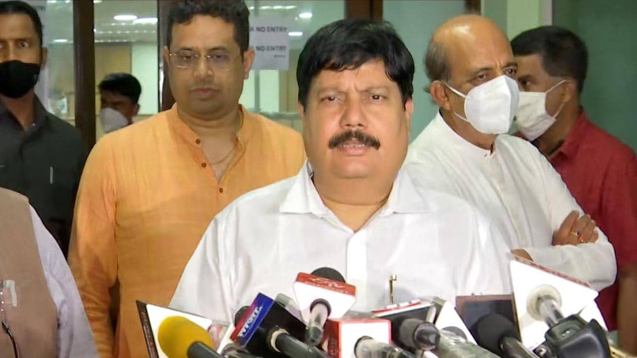 West Bengal BJP: পোলিং এজেন্টে না বিজেপির, কয়েক দফা দাবি নিয়ে কমিশনে অর্জুনরা