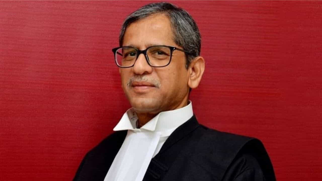 জেলে সাজা কাটানো মহিলাদের সমাজের মূল স্রোতে ফেরাতে ব্যবস্থা নেওয়া দরকার : এন ভি রামন