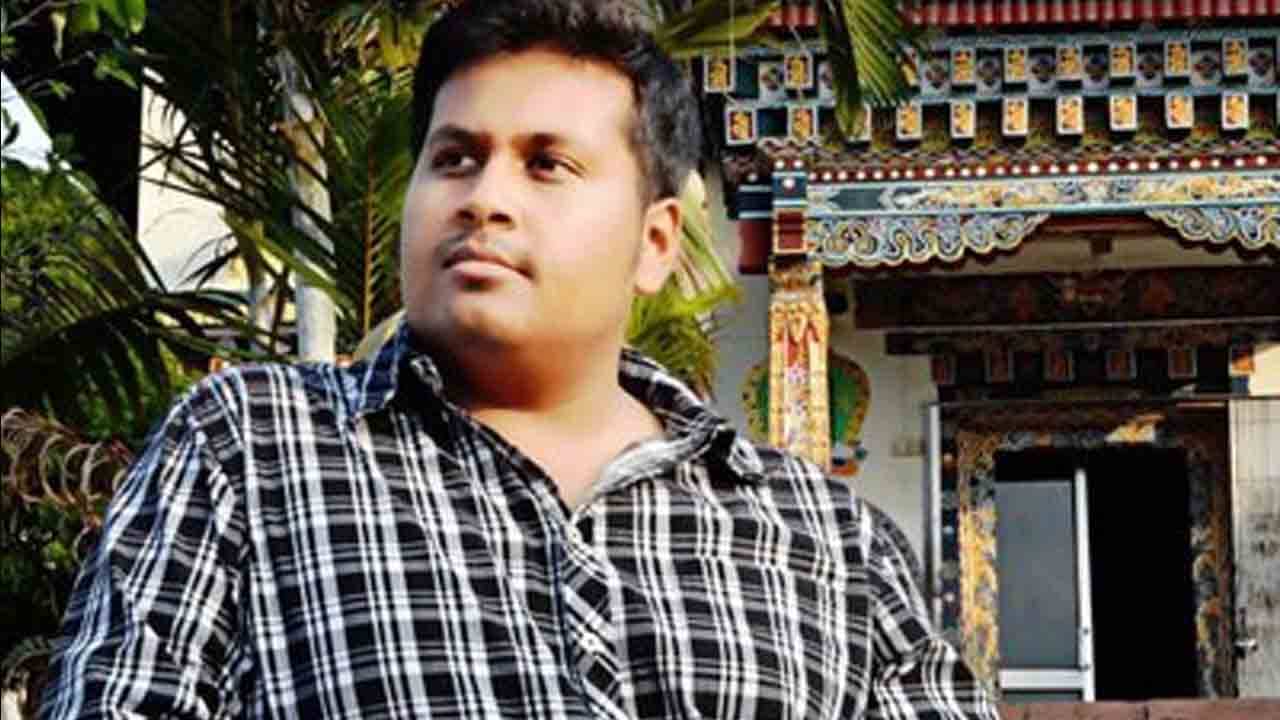 Fake Vaccine Case: ভুয়ো ভ্যাকসিন থেকে কি অবৈধ আয়? দেবাঞ্জনের বাড়িতে হানা আয়কর বিভাগের