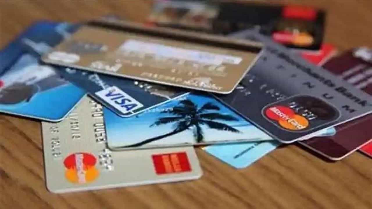 Auto-Debit Payment: অক্টোবরে মাসিক কিস্তি, ইএমআই কাটাতে সমস্যায় পড়তে পারেন, জেনে নিন নতুন নিয়ম Auto-Debit Payment: অক্টোবরে মাসিক কিস্তি, ইএমআই কাটাতে সমস্যায় পড়তে পারেন, জেনে নিন নতুন নিয়ম