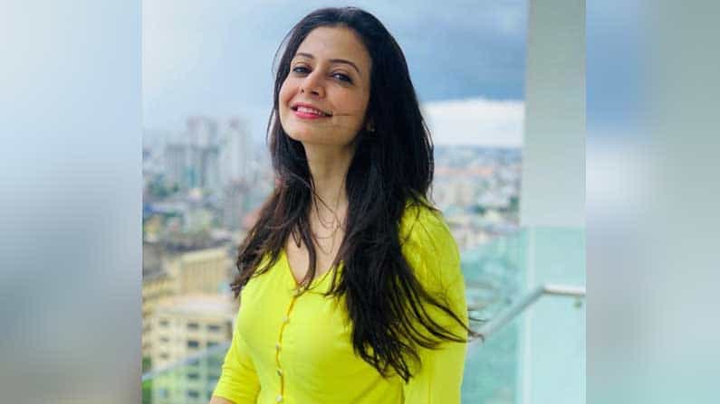 Koel Mallick: যেখানেই যান, এই বিশেষ জিনিসটি কোয়েলের সঙ্গেই থাকে! Koel Mallick: যেখানেই যান, এই বিশেষ জিনিসটি কোয়েলের সঙ্গেই থাকে!