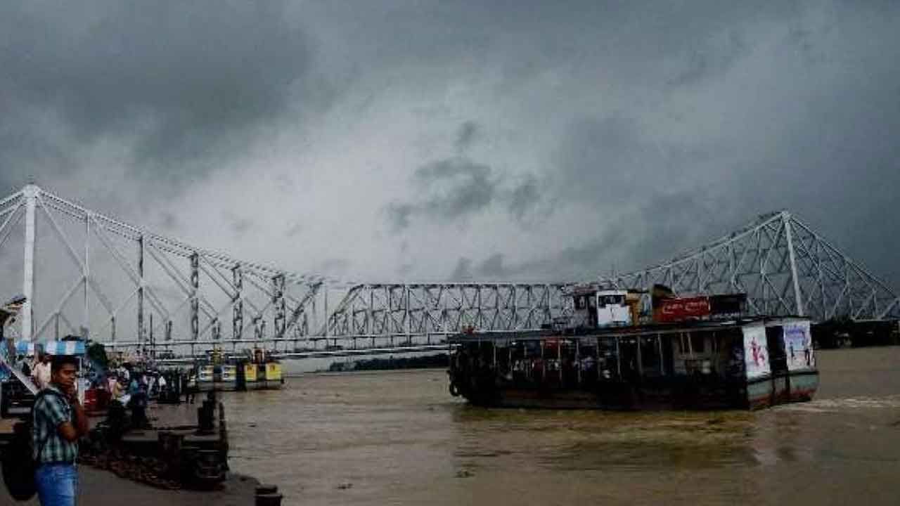 Weather Update: শনিবার থেকেই শুরু, রবিতে আরও জটিল হওয়ার সম্ভাবনা! আগামী ক'দিনের জন্য সতর্কবার্তা আবহাওয়াবিদদের