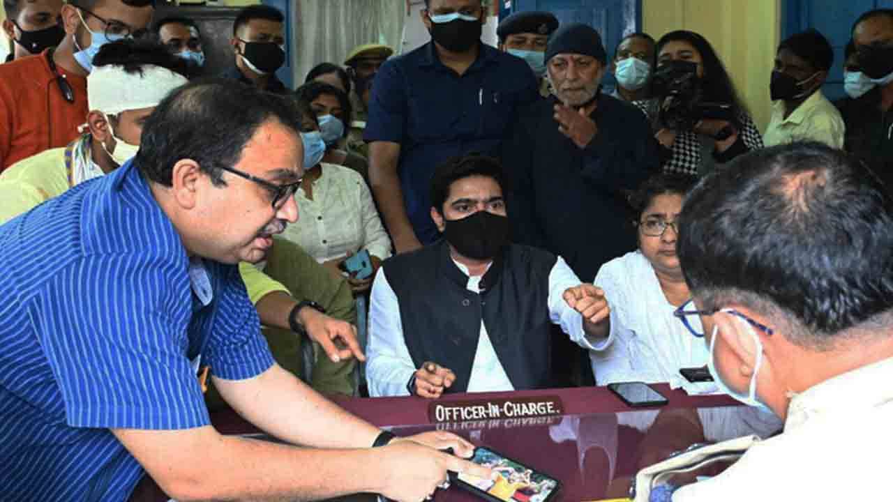 TMC in Tripura: স্বস্তি তৃণমূলের! আপাতত অভিষেক, কুণালদের নোটিস দিতে পারবে না পুলিশ