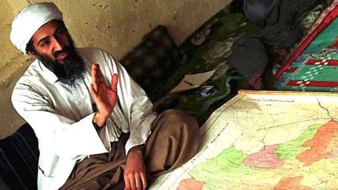তালিবানকে কমিউনিস্ট ভাবতেন লাদেন, একদিন তাঁর কাছে নিজেই গেলেন মোল্লা ওমর
