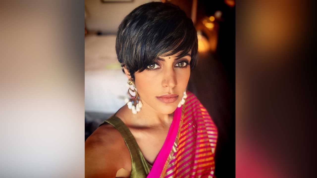 Mandira Bedi: আবার স্বাভাবিক হতে অনেকটা সময় লাগবে: মন্দিরা বেদী