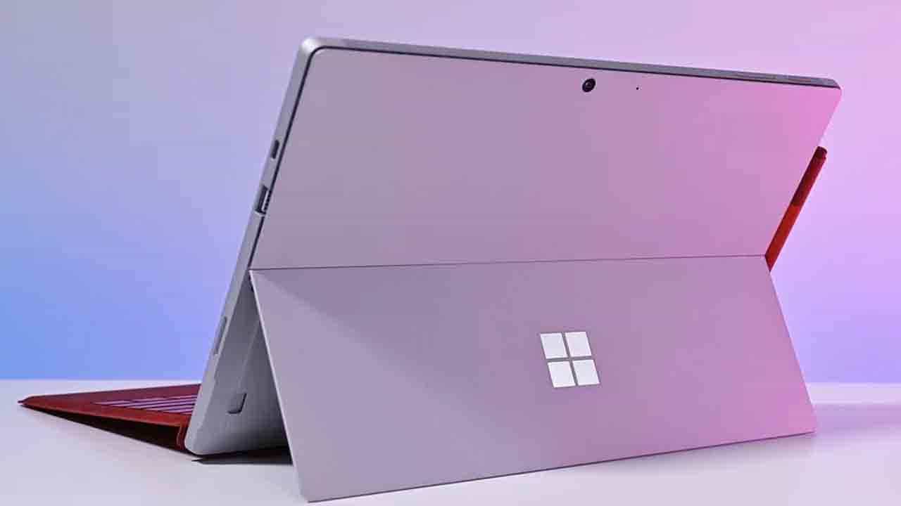 Microsoft Surface Pro 8: মাইক্রোসফটের এই ল্যাপটপের দাম কত হতে পারে? কী কী ফিচারই বা দেখা যাবে Microsoft Surface Pro 8: মাইক্রোসফটের এই ল্যাপটপের দাম কত হতে পারে? কী কী ফিচারই বা দেখা যাবে