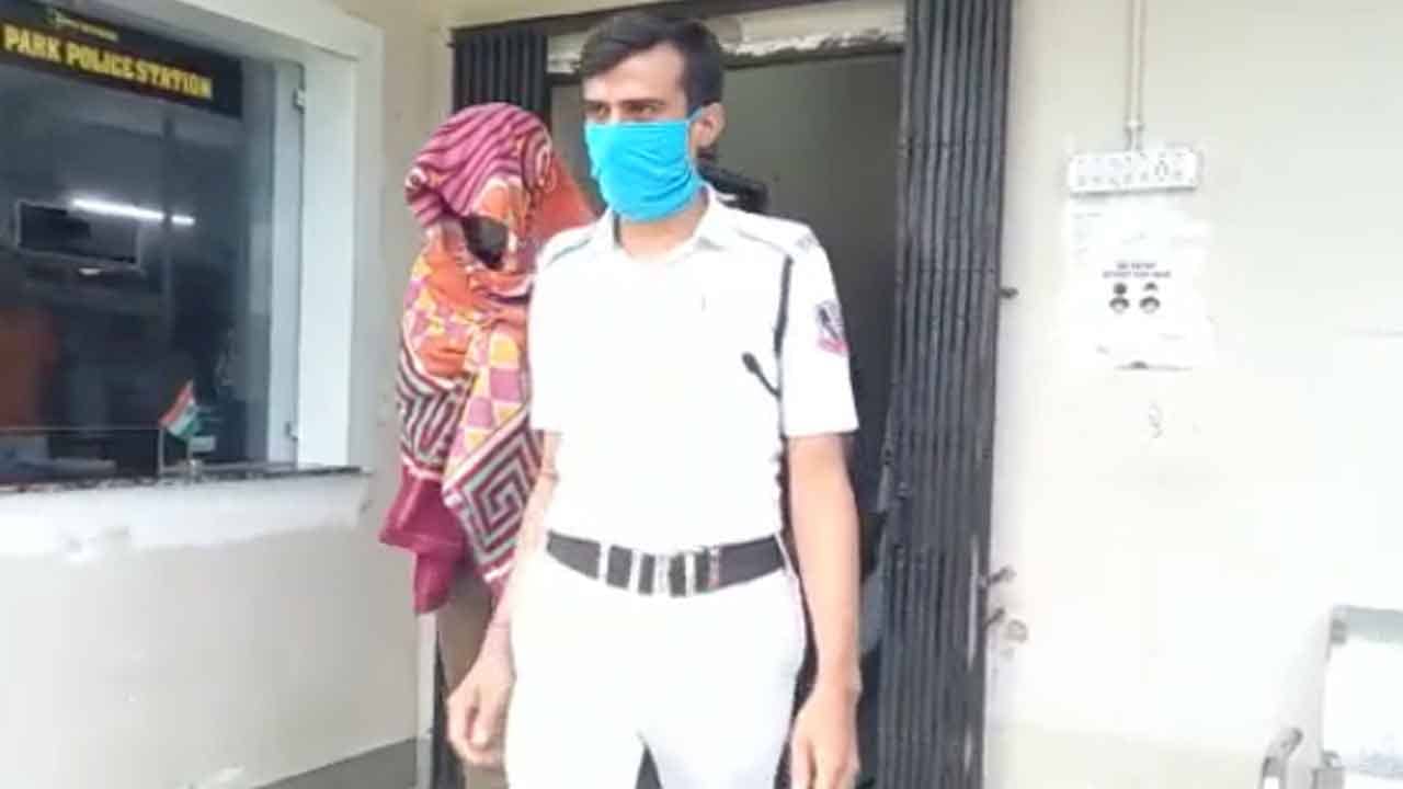 Newtown Physical Assault: সহপাঠীকে ধর্ষণের অভিযোগে গ্রেফতার ইঞ্জিনিয়ারিংয়ের প্রথম বর্ষের ছাত্র