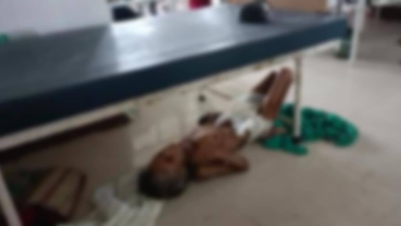 ৩ দিন ধরে সরকারি হাসপাতালে বিছানার নীচেই পড়ে রয়েছে বৃদ্ধার মৃতদেহ, অন্ধকারে কর্তৃপক্ষ!