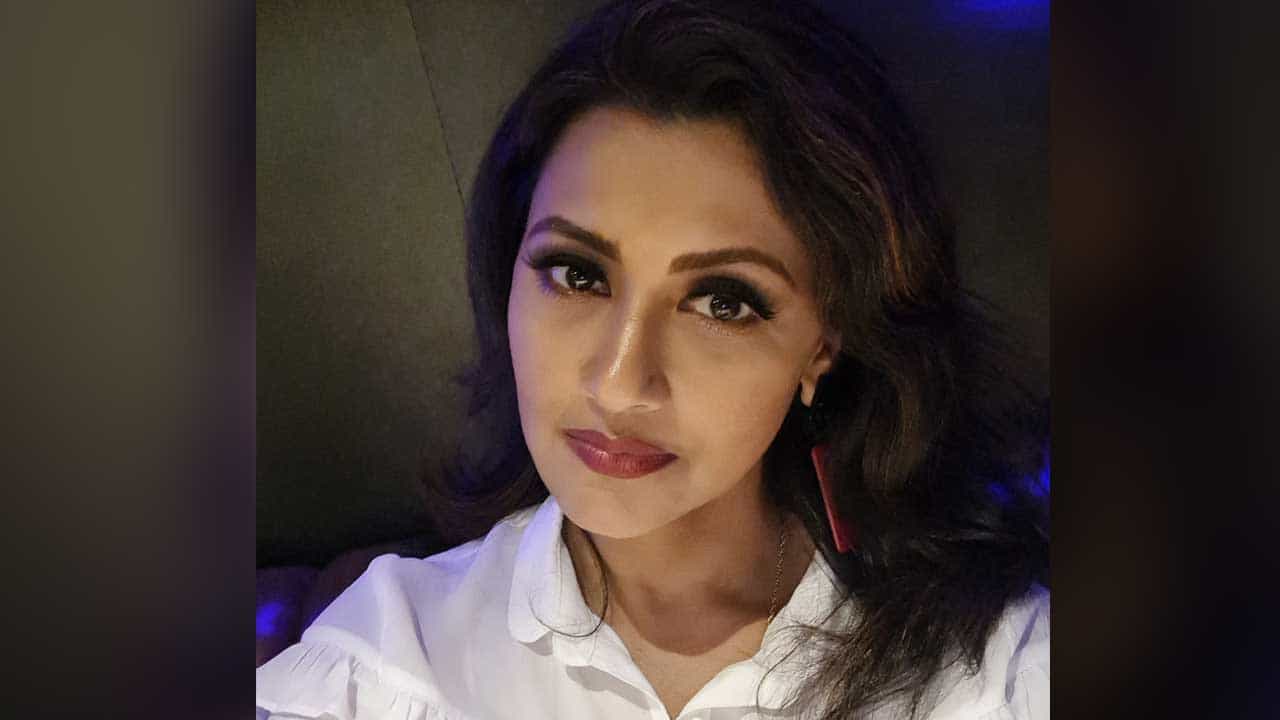 Rachna Banerjee: ফ্যাশন কালেকশন লঞ্চ করে ট্রোলড হলেন রচনা Rachna Banerjee: ফ্যাশন কালেকশন লঞ্চ করে ট্রোলড হলেন রচনা