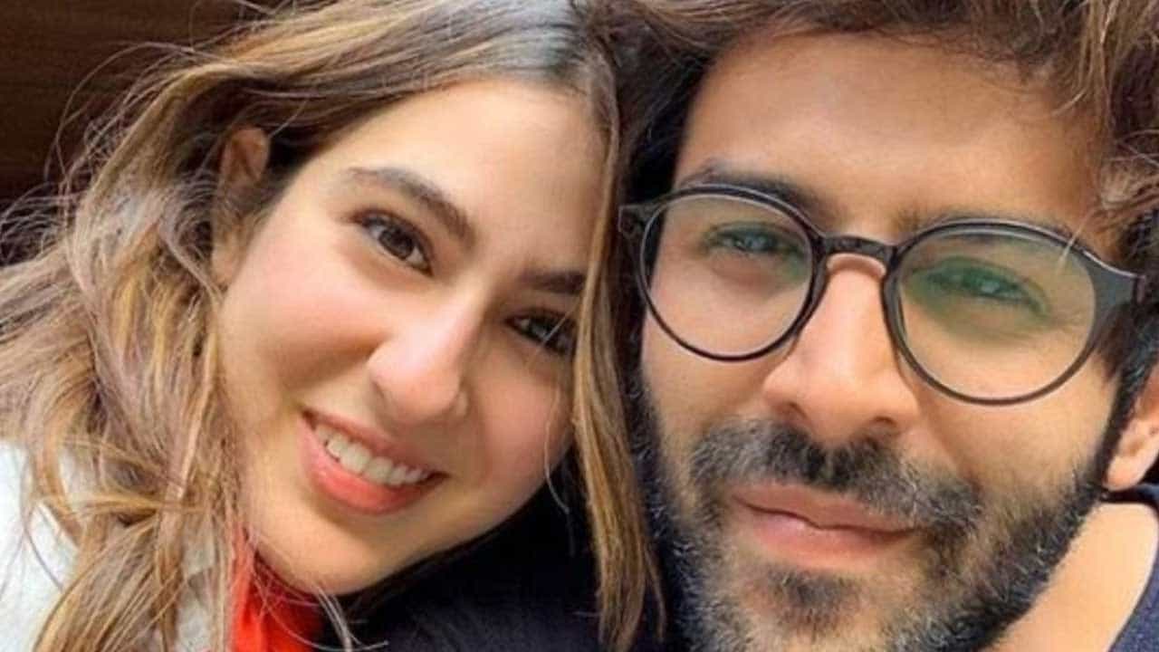Kartik Aaryan and Sara Ali Khan: ফের ইমতিয়াজের ছবিতে জুটি বাঁধছেন সারা-কার্তিক? Kartik Aaryan and Sara Ali Khan: ফের ইমতিয়াজের ছবিতে জুটি বাঁধছেন সারা-কার্তিক?