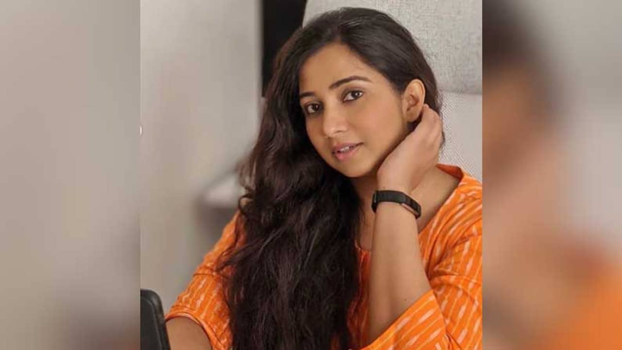 Shreya Ghoshal: গণেশ চতুর্থীর আগে ফের সুখবর দিলেন শ্রেয়া ঘোষাল