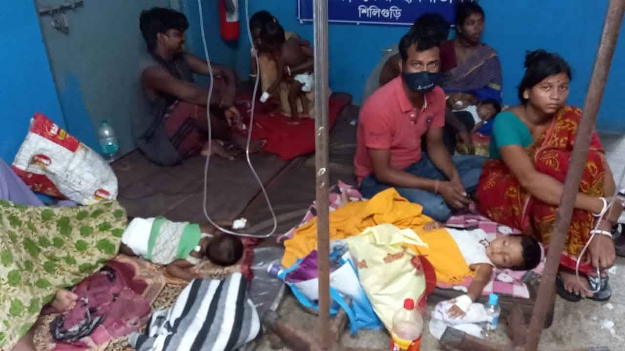 Unknown Fever: পাঁচ দিনের ছোট্ট প্রাণ জ্বরে কাবু, শ্বাস নিতে পারছিল না কোনও ভাবেই! আবারও শিশুমৃত্যু জলপাইগুড়িতে!