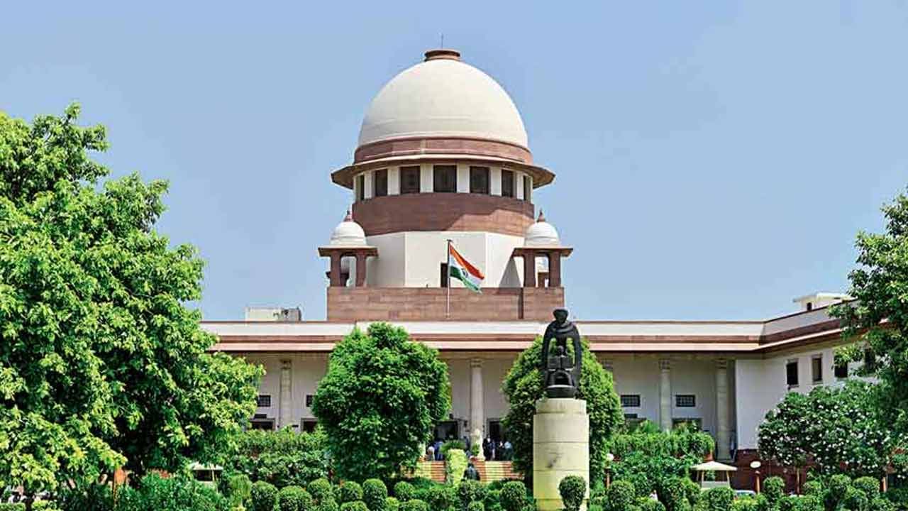 Supreme Court on NEET PG: 'ক্ষমতার খেলায় ডাক্তারদের ফুটবল ভাববেন না', কেন্দ্রকে জোর ধমক সুপ্রিম কোর্টের