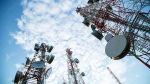Telecom Sector: টেলিকম সেক্টরে ১০০ শতাংশ বিদেশি বিনিয়োগে ছাড় কেন্দ্রের, বদল সিম নেওয়ার পদ্ধতিতেও