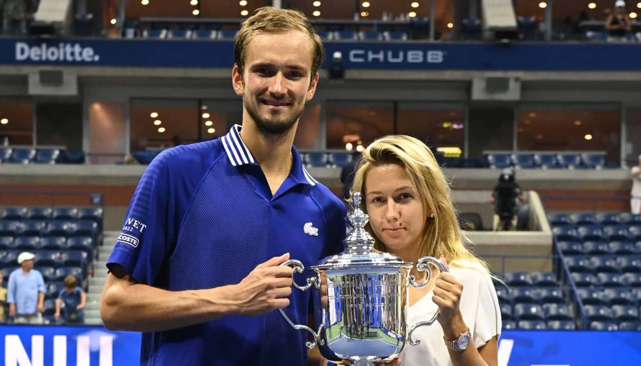 US Open 2021: স্ত্রীকে বিবাহবার্ষিকীর উপহার মেদভেদেভের