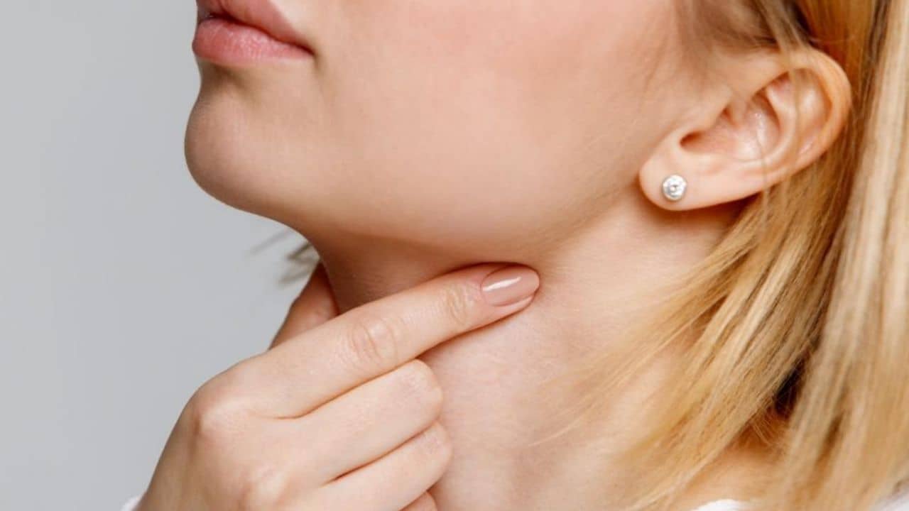 Tonsil Prevention: টনসিলের সমস্যা থেকে বাঁচার জন্য এই উপায়গুলো অবশ্যই মেনে চলুন...