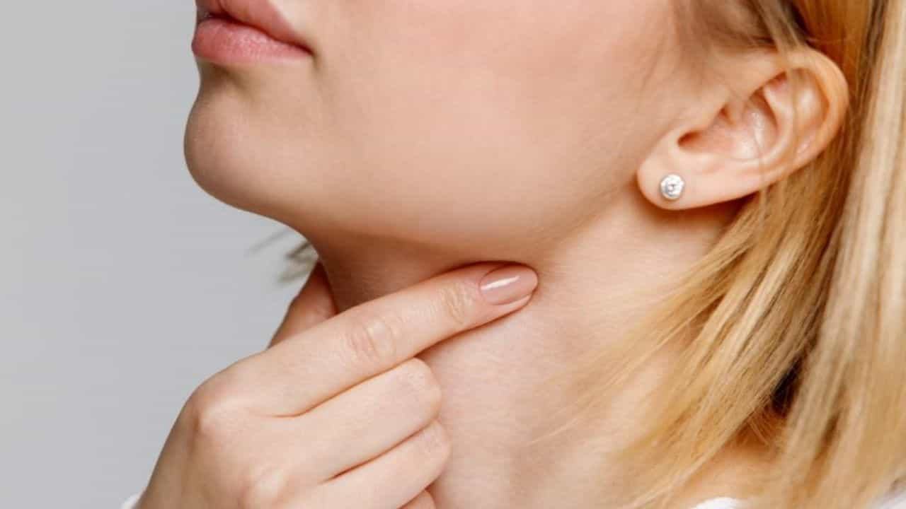 Tonsil Prevention: টনসিলের সমস্যা থেকে বাঁচার জন্য এই উপায়গুলো অবশ্যই মেনে চলুন...