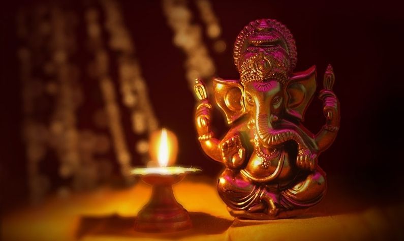 Ganesh Chaturthi 2021: গনেশ চতুর্থীর দিন চাঁদ দেখলে অমঙ্গল অনিবার্য! আরও গুরুত্বপূর্ণ তথ্য জানুন এখানে...