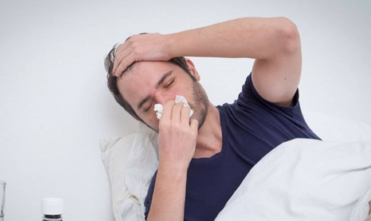 ঠান্ডা লেগে জ্বর-সর্দি-কাশিতে জেরবার! দ্রুত সুস্থ হতে হোমিওপ্যাথি ওষুধের উপর ভরসা রাখুন
