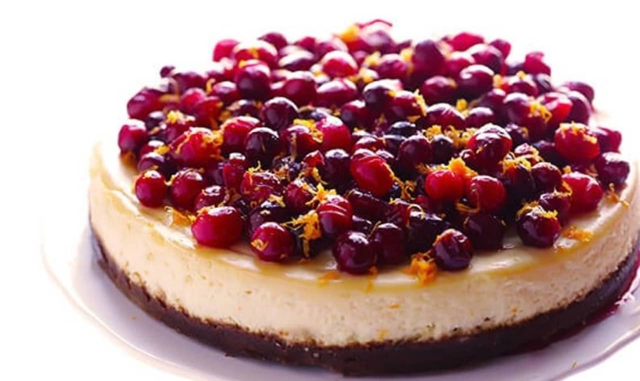 Teachers Day Special: শিক্ষক দিবস উপলক্ষ্যে বাড়িতেই বানান মজাদার ক্র্যানবেরি চিজ কেক!