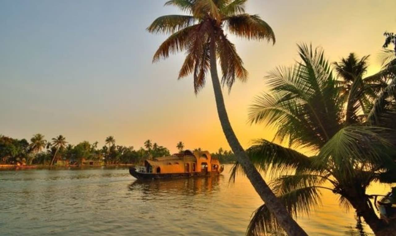 Kerala: পর্যটকদের জন্য সুখবর, কেরালা ভ্রমণের জন্য এখন আর RT-PCR Test-এর দরকার নেই!