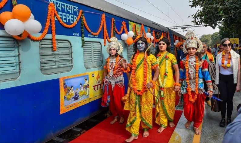 Ramayana Yata: উত্‍সবের আগে আবারও উপহার রেলের! এবার শুরু হতে চলেছে 'শ্রী রামায়ণ যাত্রা'