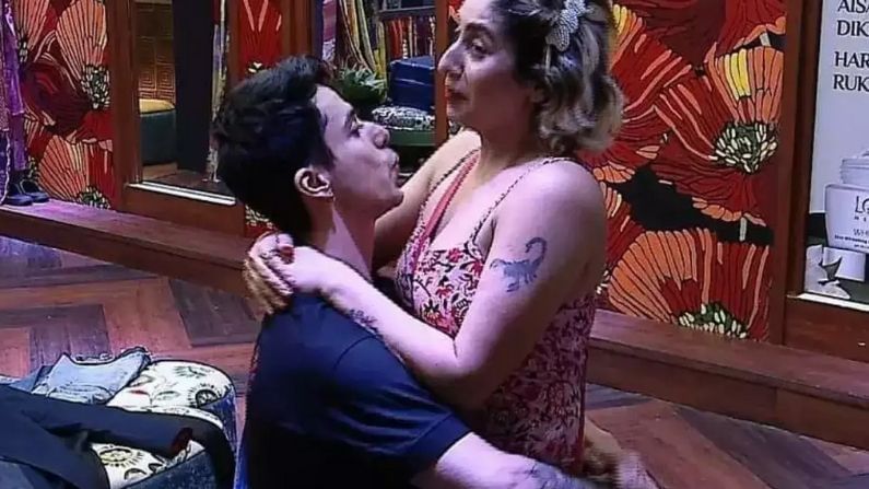 Bigg Boss OTT: 'সবের সীমা থাকা উচিত...', বিবাহিত নেহার সঙ্গে প্রতীকের 'সম্পর্ক' নিয়ে বিরক্ত পরিবার Bigg Boss OTT: 'সবের সীমা থাকা উচিত...', বিবাহিত নেহার সঙ্গে প্রতীকের 'সম্পর্ক' নিয়ে বিরক্ত পরিবার
