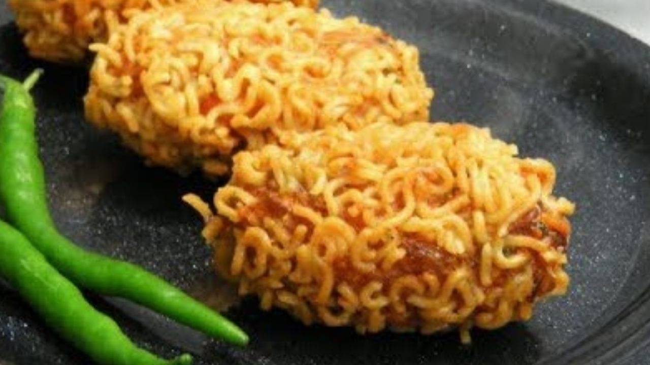 Vegetable Maggi Cutlet Recipe: বাইরে অঝোরে বৃষ্টি, বিকেলে স্ন্যাক্স খেতে ইচ্ছে হচ্ছে? বানিয়ে ফেলুন এই নিরামিষ ম্যাগি কাটলেট