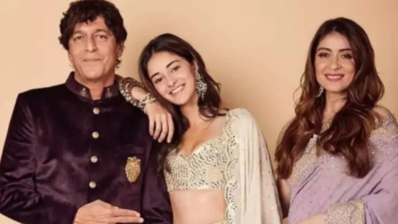 অনন্যা রান্নায় ভুল করলে দোষ দেব না, ওর মা আমায় কাঁচা চিকেন খাইয়েছিল: Chunky Pandey