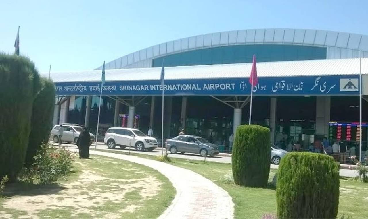 Srinagar: খুব শিগগির চালু হবে শ্রীনগর-শারজাহ বিমান পরিষেবা! বাড়বে বিদেশি পর্যটক ও ব্যবসা