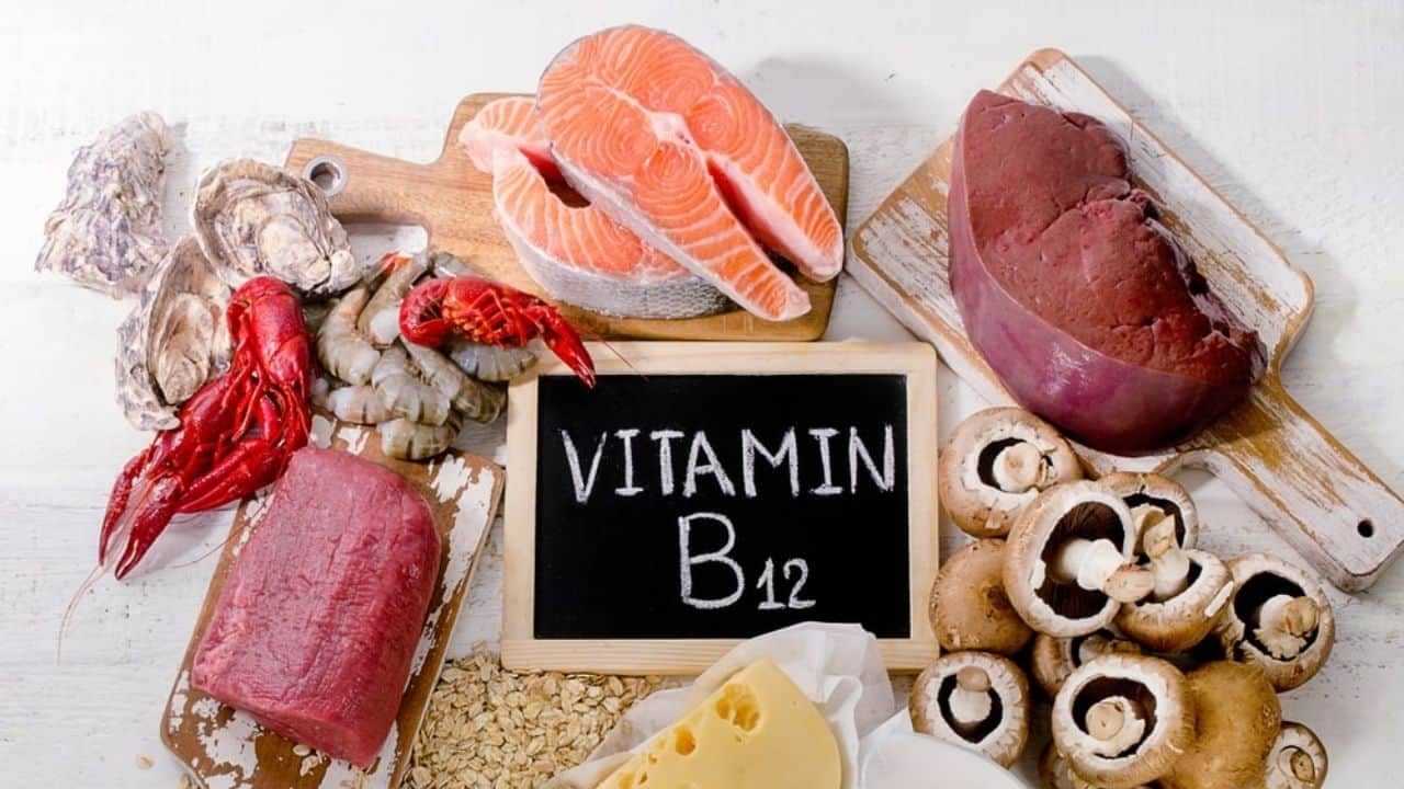 Vitamin B12: ক্যানসারের ঝুঁকি কমানোর জন্য এই ভিটামিন খাওয়া কতটা গুরুত্বপূর্ণ জেনে নিন