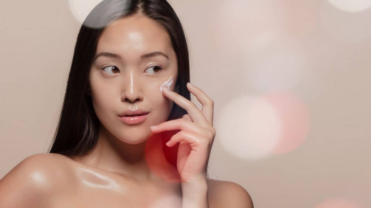 J-Beauty: আজকের দিনে রূপচর্চার প্রাথমিক উপায়ই হল জে-বিউটি! এর সম্বন্ধে বিস্তারিত জেনে নিন...