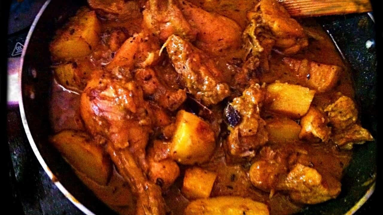 Recipe: বাইরে অঝোরে বৃষ্টি, ভাবছেন লাঞ্চে কী খাওয়া যায়? খুব কম খাটনিতে বানিয়ে ফেলুন চিকেনের এই চটকদার ডিশ Recipe: বাইরে অঝোরে বৃষ্টি, ভাবছেন লাঞ্চে কী খাওয়া যায়? খুব কম খাটনিতে বানিয়ে ফেলুন চিকেনের এই চটকদার ডিশ