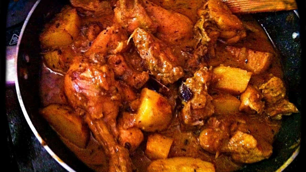Recipe: বাইরে অঝোরে বৃষ্টি, ভাবছেন লাঞ্চে কী খাওয়া যায়? খুব কম খাটনিতে বানিয়ে ফেলুন চিকেনের এই চটকদার ডিশ Recipe: বাইরে অঝোরে বৃষ্টি, ভাবছেন লাঞ্চে কী খাওয়া যায়? খুব কম খাটনিতে বানিয়ে ফেলুন চিকেনের এই চটকদার ডিশ