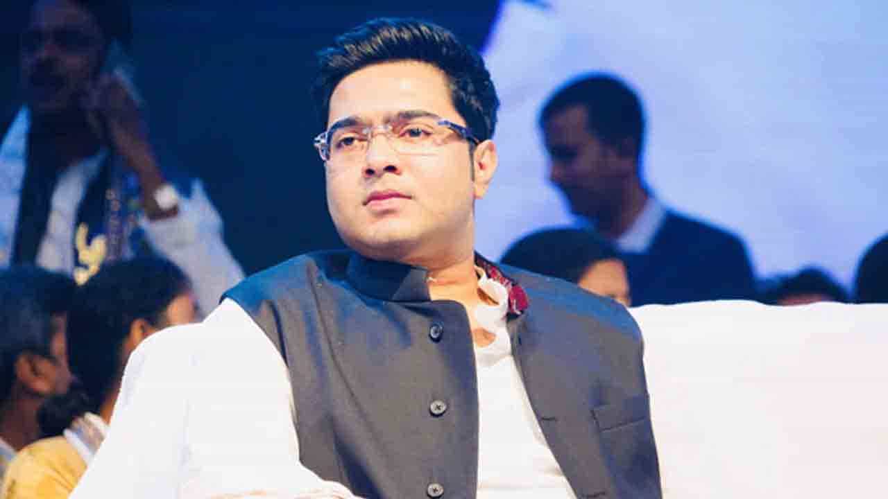 Tripura TMC: ত্রিপুরায় বার বার কর্মসূচি বাতিল অভিষেকের, এবার নতুন 'স্ট্র্যাটেজি' তৃণমূলের Tripura TMC: ত্রিপুরায় বার বার কর্মসূচি বাতিল অভিষেকের, এবার নতুন 'স্ট্র্যাটেজি' তৃণমূলের