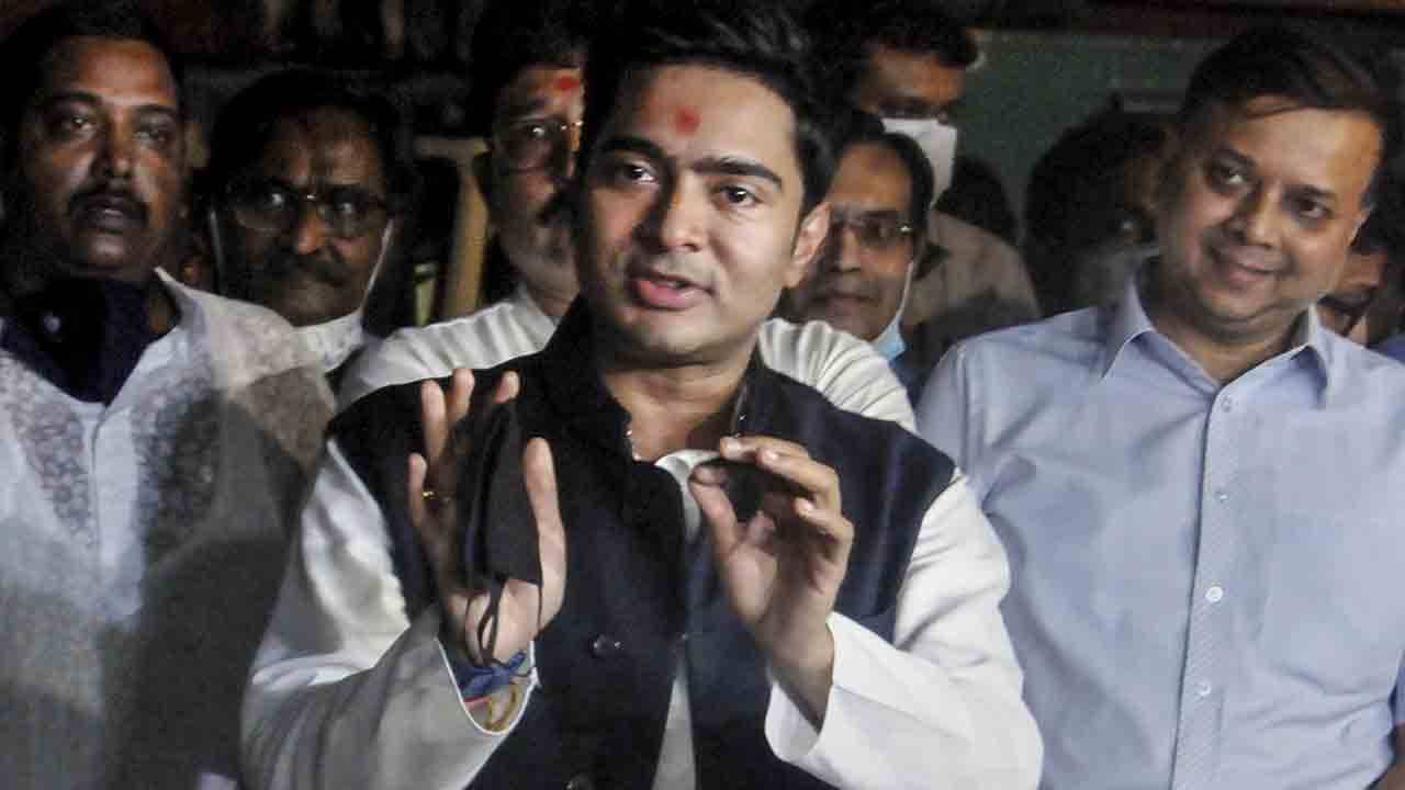 Bhawanipore By-Election: মমতা জিতলে, দেশ জিতবে, দলনেত্রীর হয়ে প্রচারে নামলেন অভিষেক