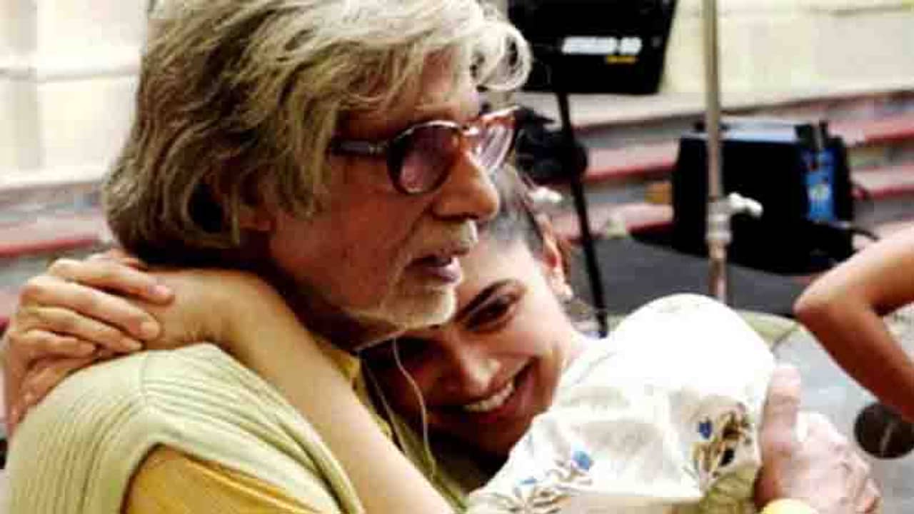 কে বি সি ১৩-এ এবার অতিথি অমিতাভের অন-স্ক্রিন কন্যা দীপিকা; সঙ্গে তাঁর রণবীর নন, অন্য কেউ