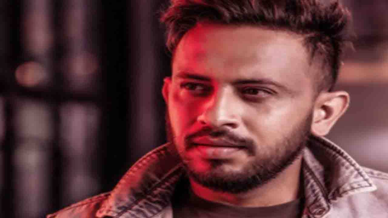 Anindya Chattopadhyay: কার ব্যাগ থেকে একশো টাকা নিয়ে চোর অপবাদ পেয়েছিলেন অনিন্দ্য?