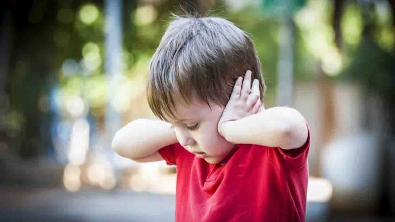 Autism: অটিস্টিক শিশুদের মধ্যে কেন দেখা যায় ঘুমের সমস্যা? জেনে নিন এর প্রতিরোধের বিষয়গুলি! Autism: অটিস্টিক শিশুদের মধ্যে কেন দেখা যায় ঘুমের সমস্যা? জেনে নিন এর প্রতিরোধের বিষয়গুলি!