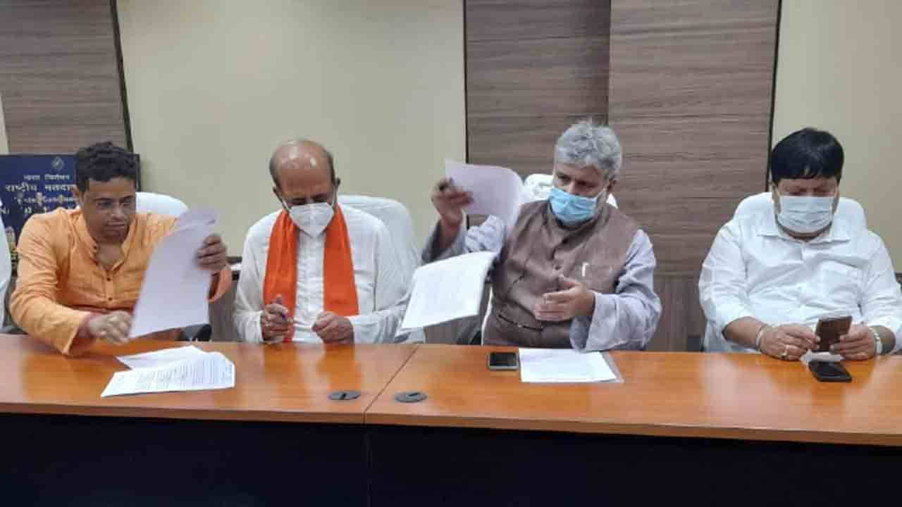 Bhawanipore By-Election: বুথের ভিতর পাঁচজনের বেশি প্রবেশ নয়, সিইওকে চিঠি বিজেপির