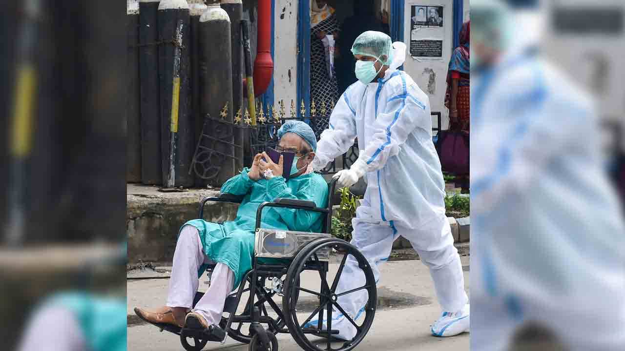Corona Update in India: স্বস্তি! দেশ জুড়ে ফের কমল করোনা সংক্রমণ, মৃত্যুও কমে ২৯০