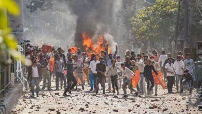 'আদালতের চোখ ঢাকার চেষ্টা', দিল্লি হিংসাকাণ্ডে পুলিশি তদন্তের তুমুল সমালোচনা আদালতের