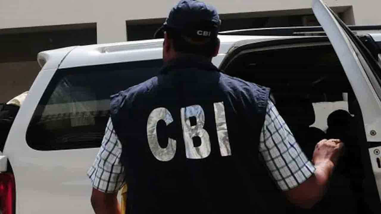 Post Poll Violence: ভোট পরবর্তী হিংসা মামলায় চতুর্থ চার্জশিট CBI'র, নাম রয়েছে ১৫ জনের Post Poll Violence: ভোট পরবর্তী হিংসা মামলায় চতুর্থ চার্জশিট CBI'র, নাম রয়েছে ১৫ জনের