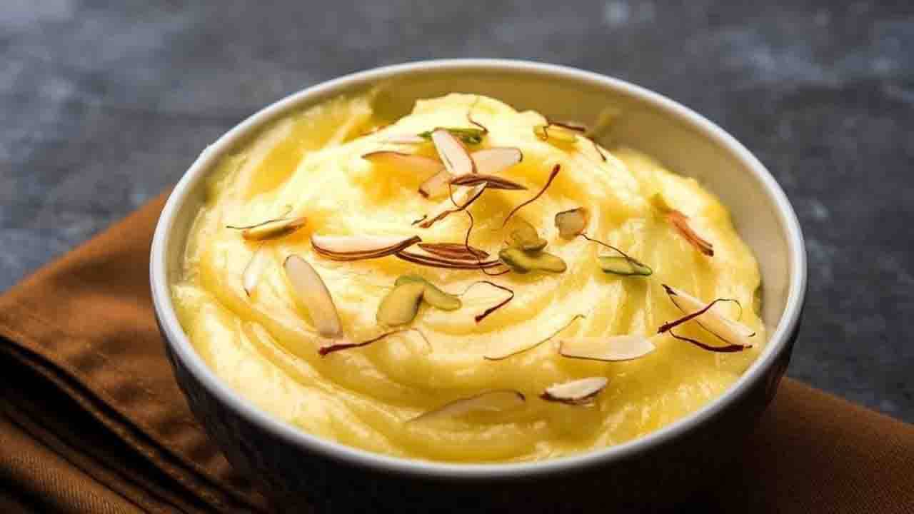 Shrikhand Recipe: পশ্চিমী রাজ্যের জনপ্রিয় মিষ্টি শ্রীখণ্ডের খোঁজ রইল আপনার জন্য!
