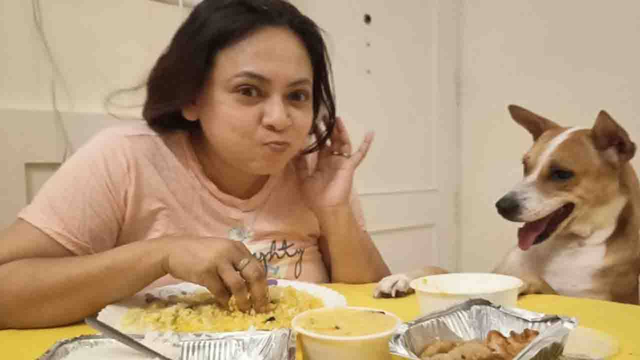 Sreelekha Mitra: এই স্বাদের ভাগ হয় না, ভাত-ডাল-আলু সিদ্ধ খেতে খেতে বললেন বিলেত ফেরত শ্রীলেখা