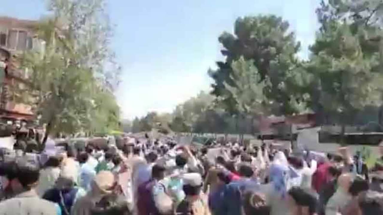 পাকিস্তান-বিরোধী স্লোগান উঠতেই ফের গুলি চালাল তালিবান